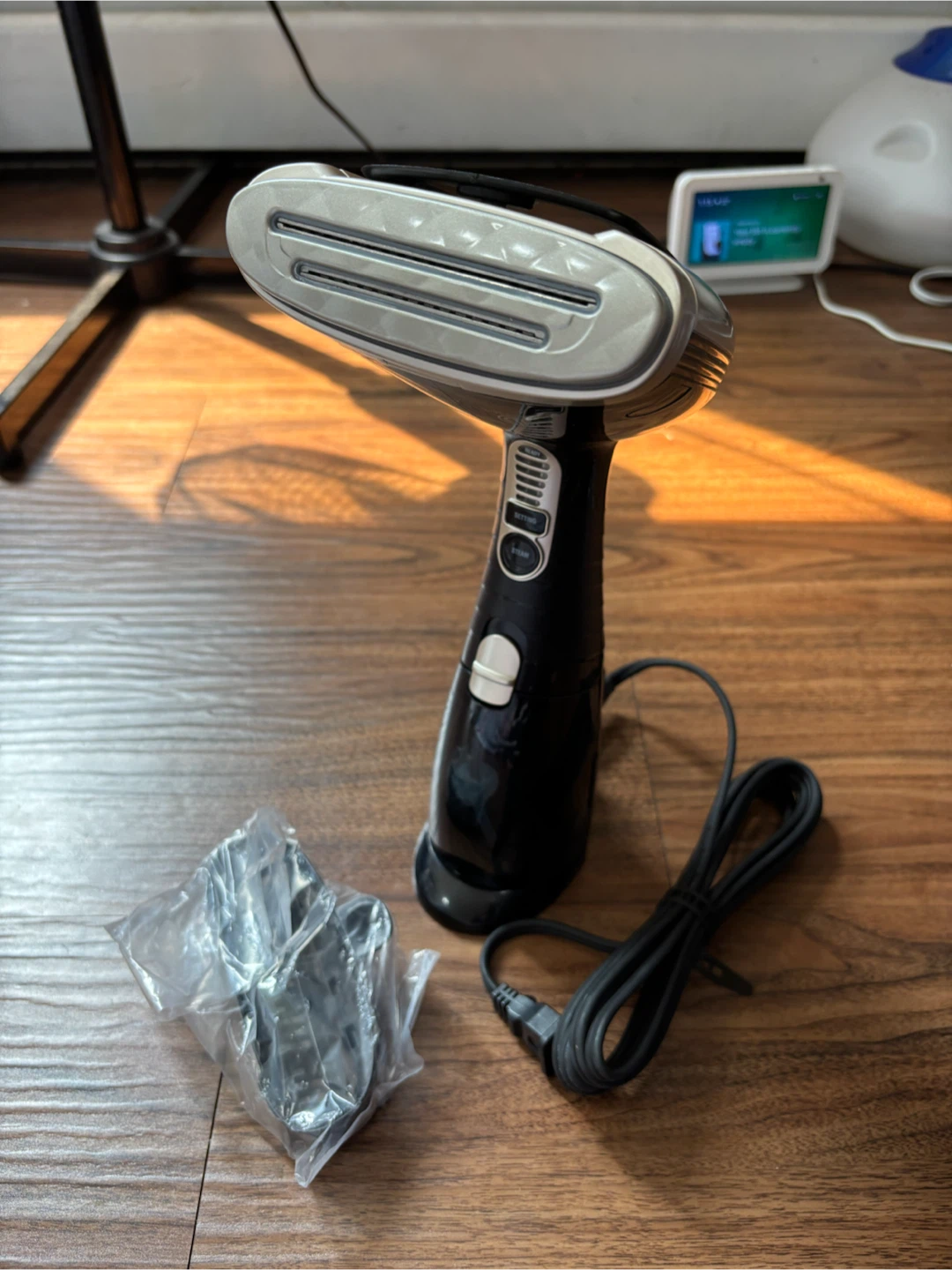 Conair Handheld Garment Steamer Turbo ExtremeSteam 1875W