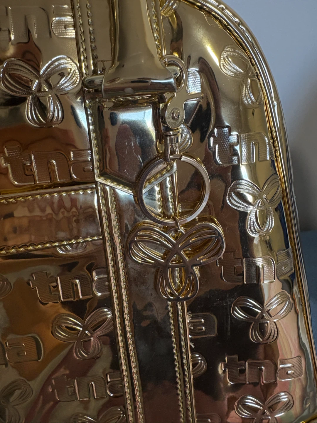 TNA Gold bowler tote Bag - photo 3