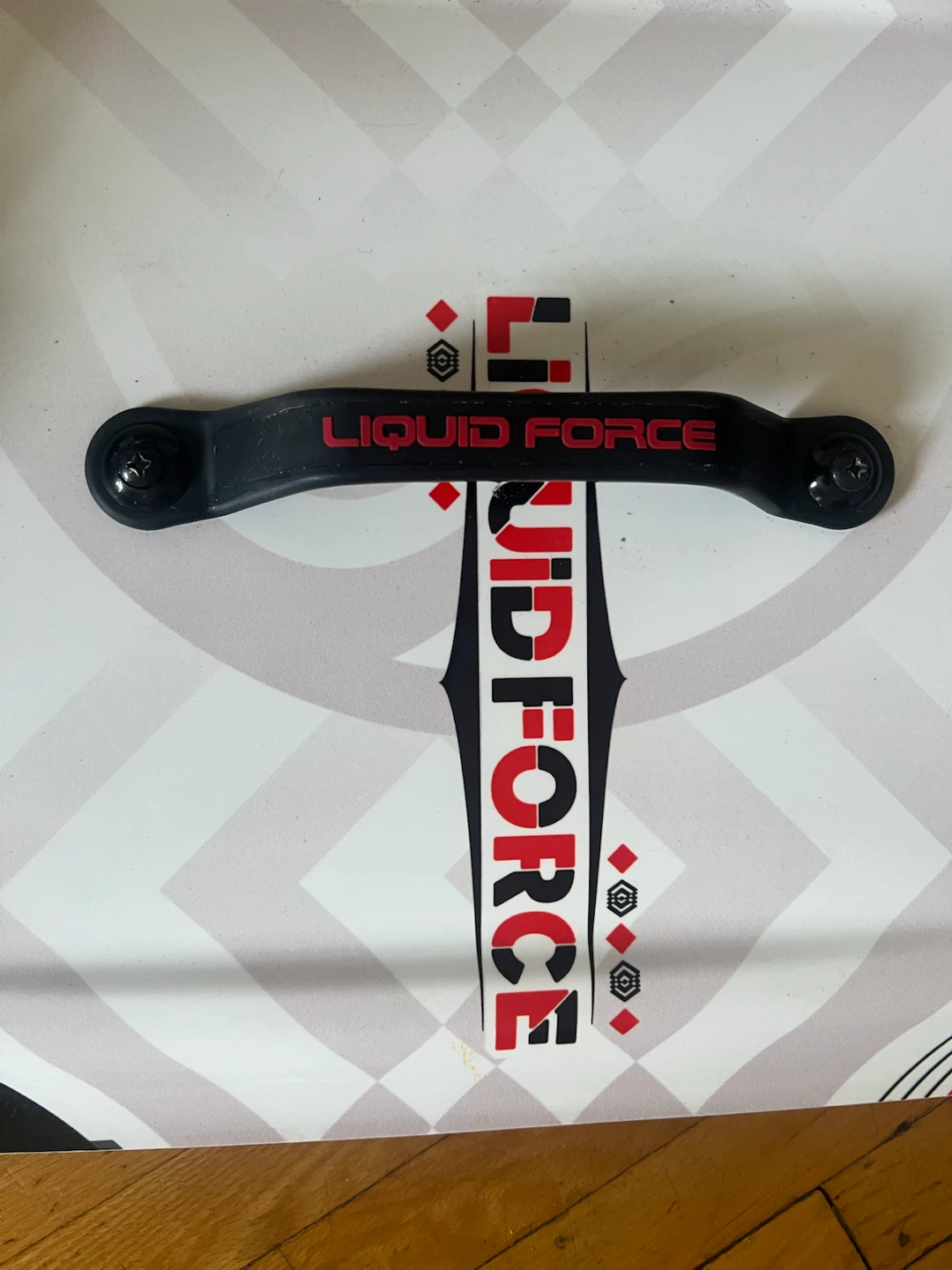 Liquid Force Contact 137 Wakeboard - photo 4