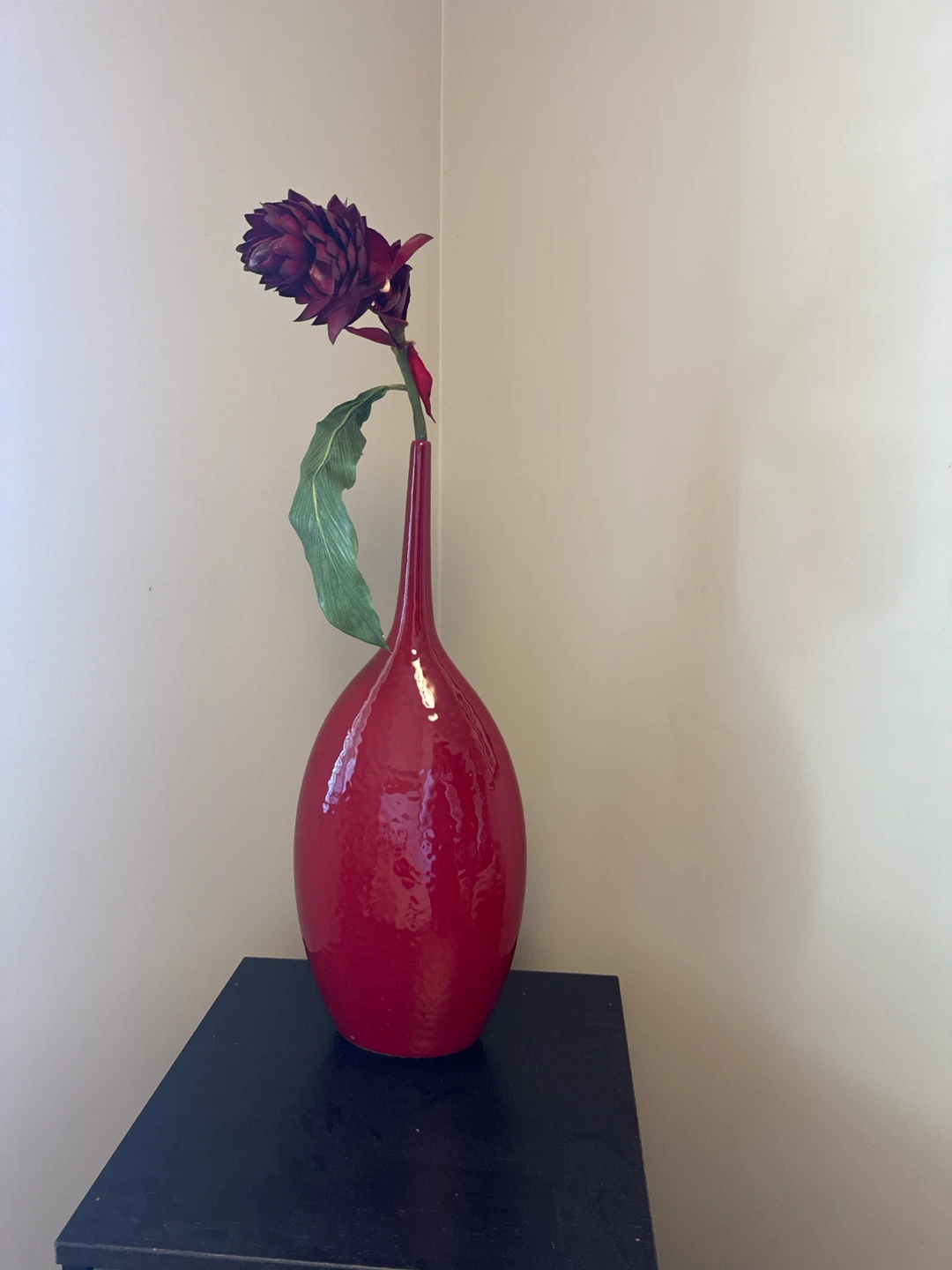 Red Ceramic Vase - photo 3