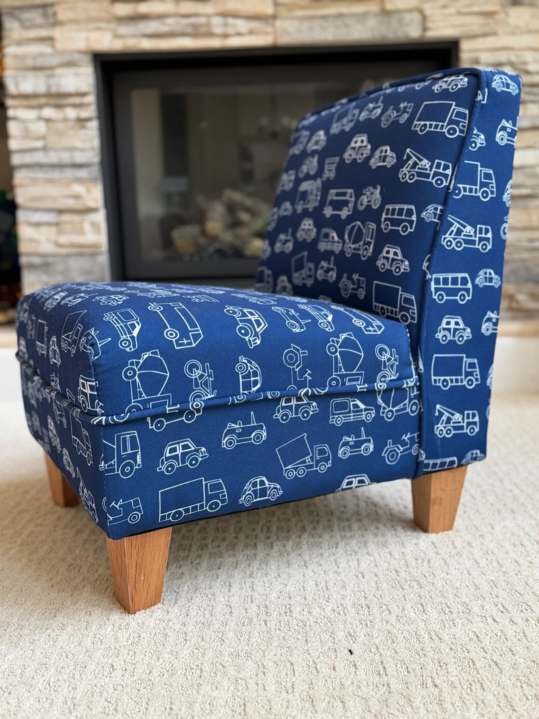 Kids' Accent Chair with Vehicle Print - photo 2