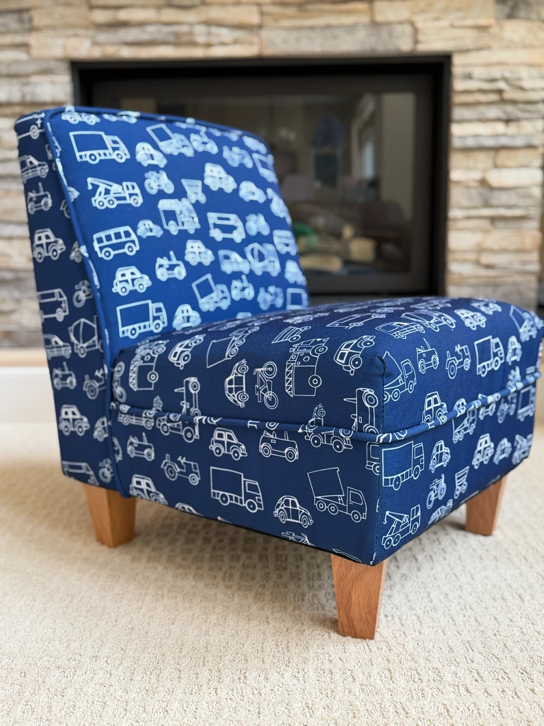 Kids' Accent Chair with Vehicle Print - photo 3