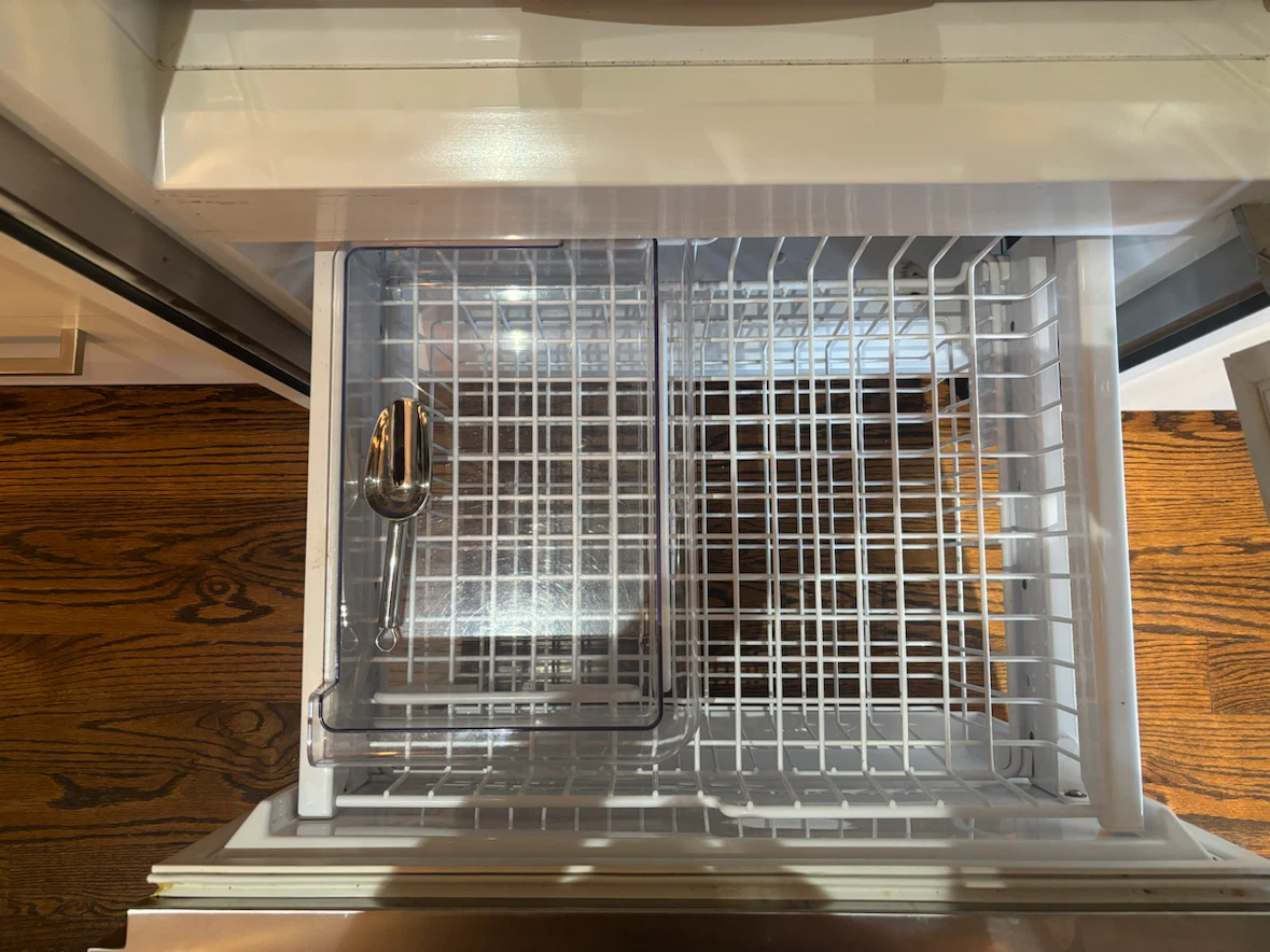 Sub-Zero Stainless Steel Refrigerator - photo 4