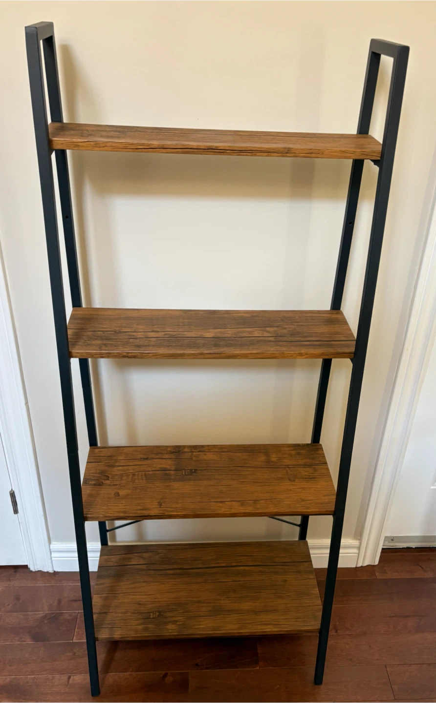 Ladder Bookshelf - photo 3