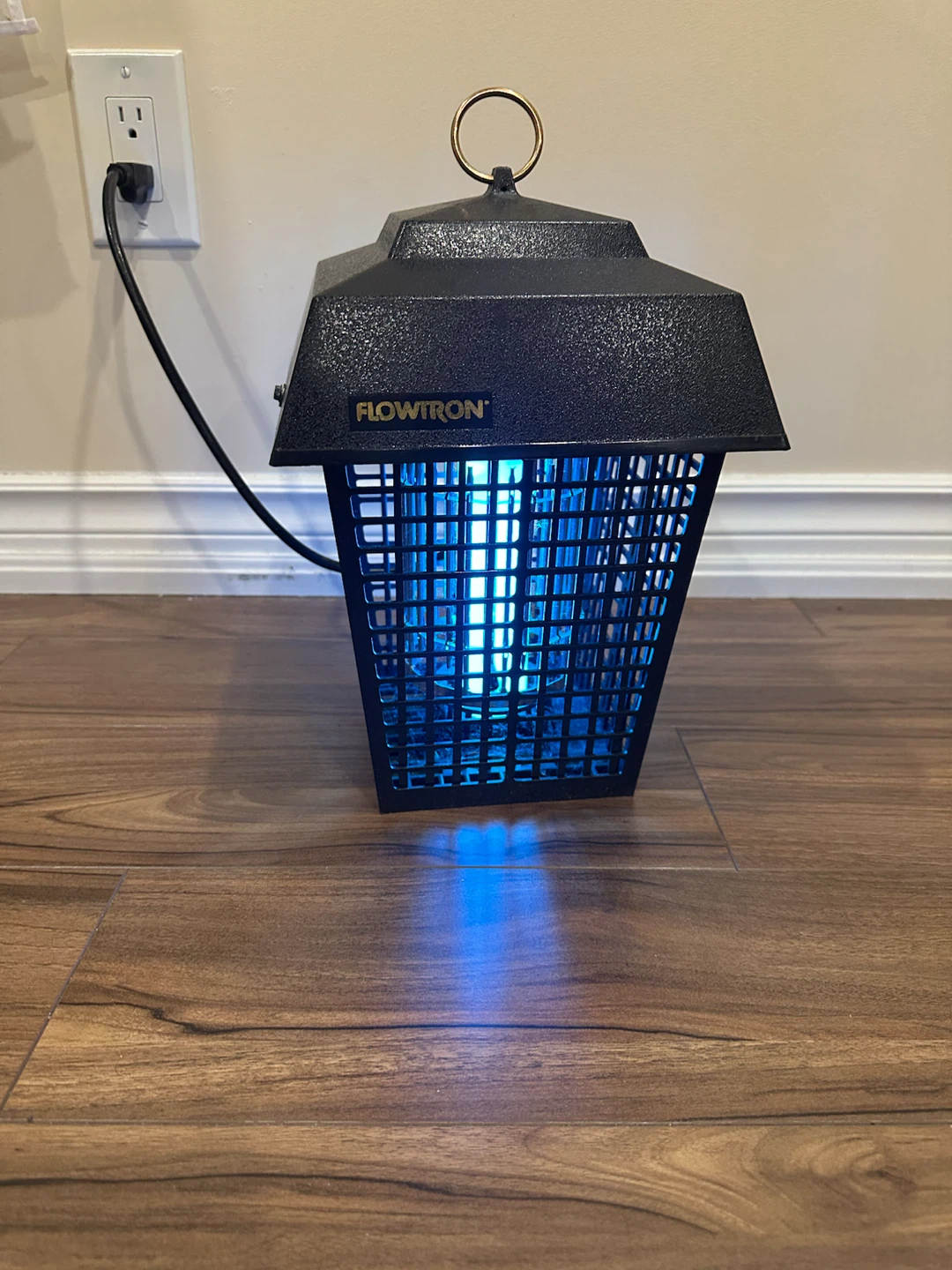 Flowtron BK 15 CCN Electronic Insect Killer
