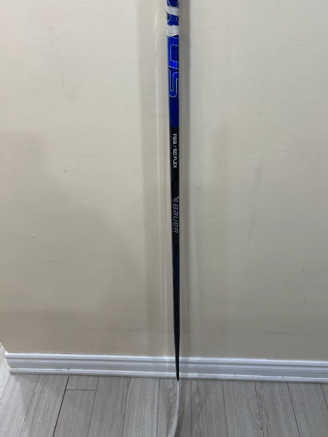 Bauer Hockey Stick - P28 / 50 FLEX