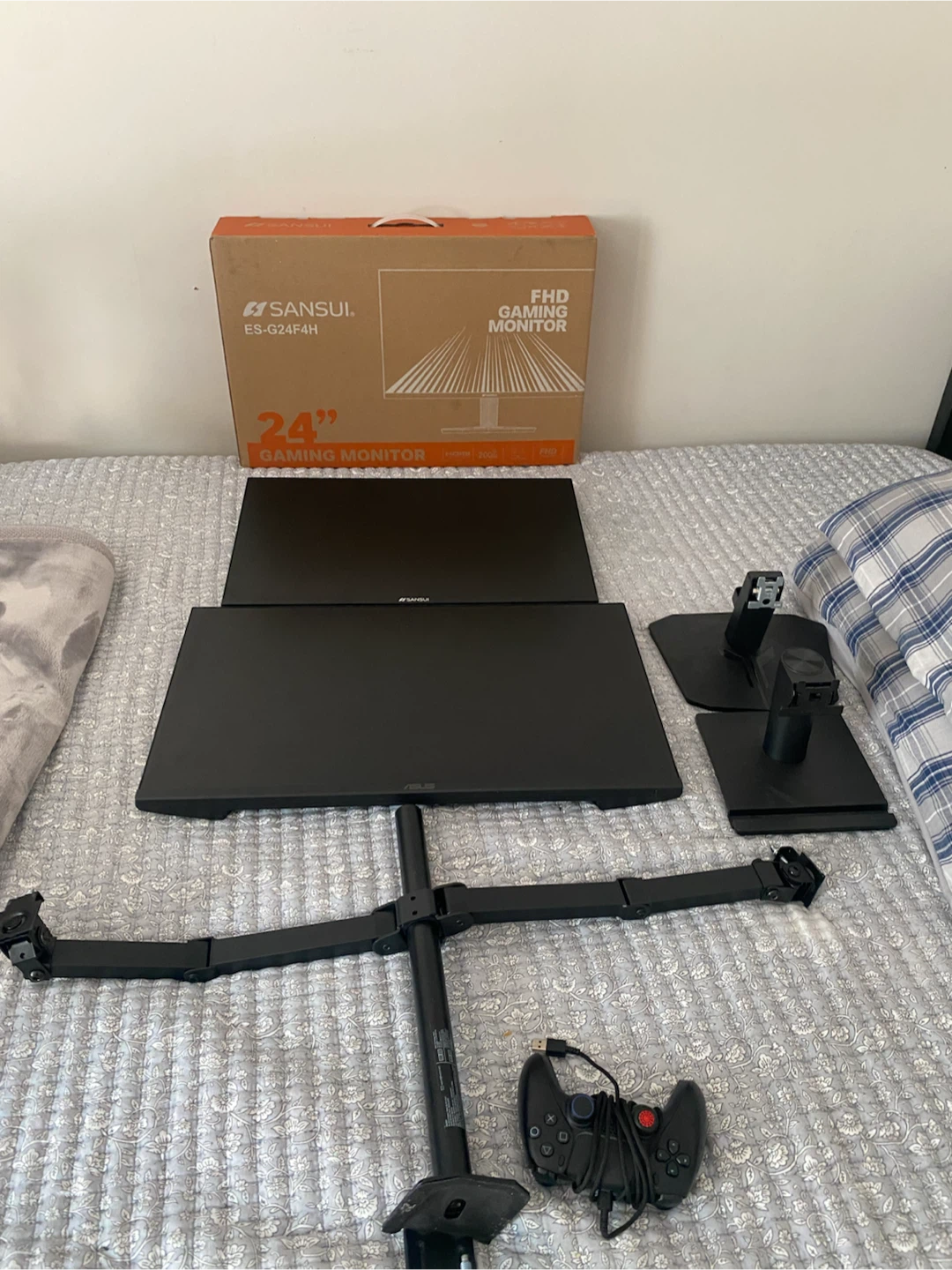 2 Gaming monitors🔥