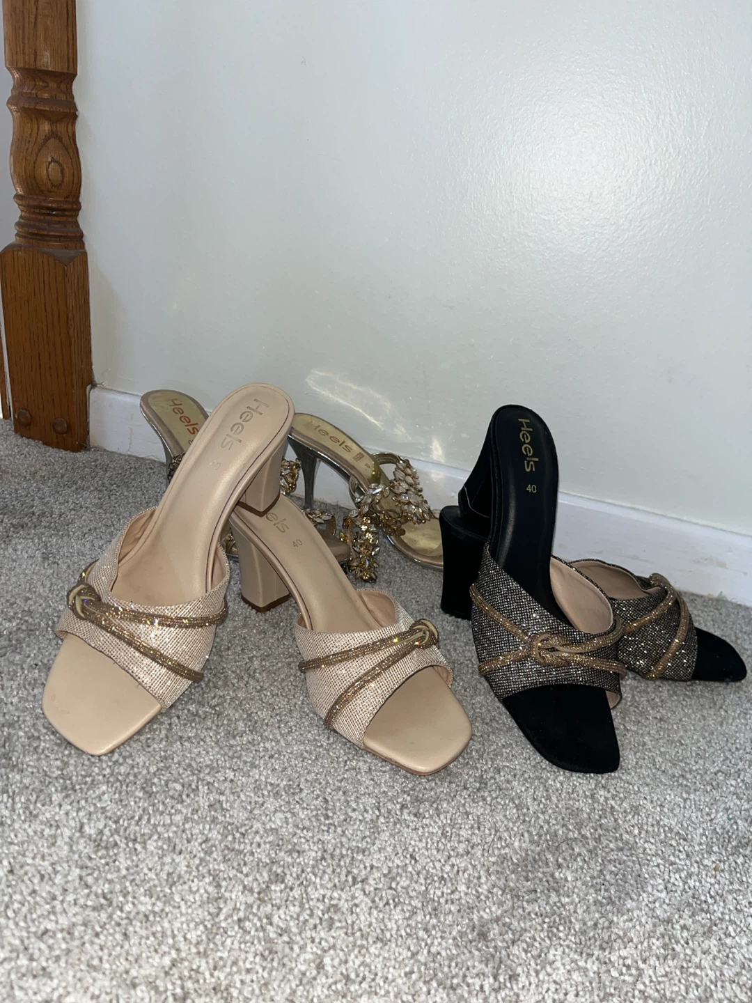 Size 9 and 91/2 size party sandals - photo 5