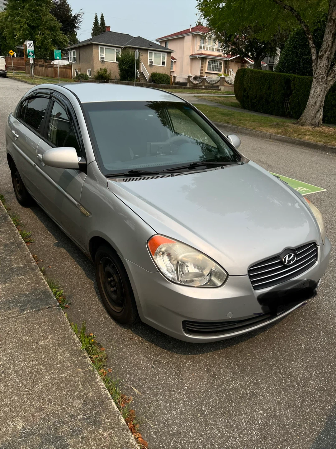 2006 Hyundai Accent Sedan low kms - photo 5