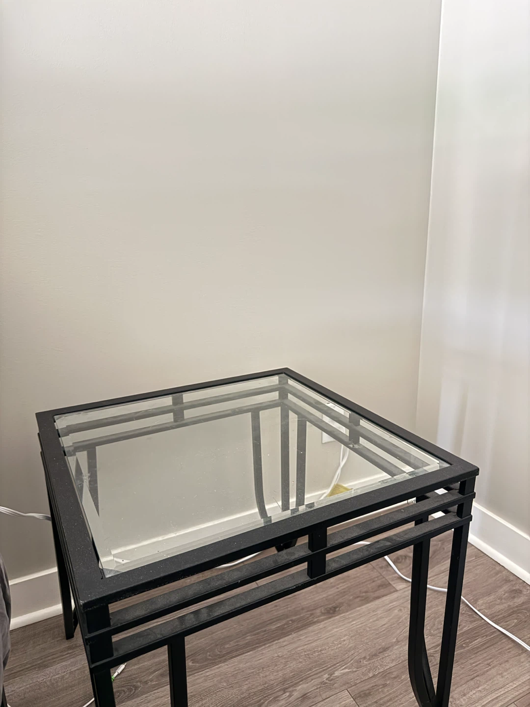 Glass bedside Table - photo 2