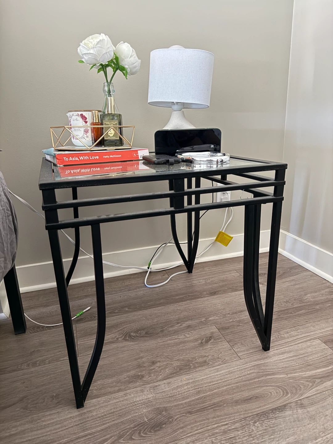 Glass bedside Table - photo 3