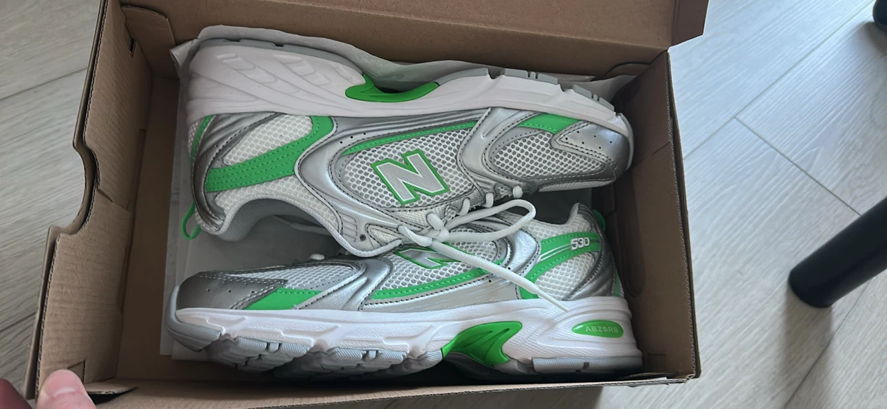 Brand new New Balance 530 Sneakers - photo 2