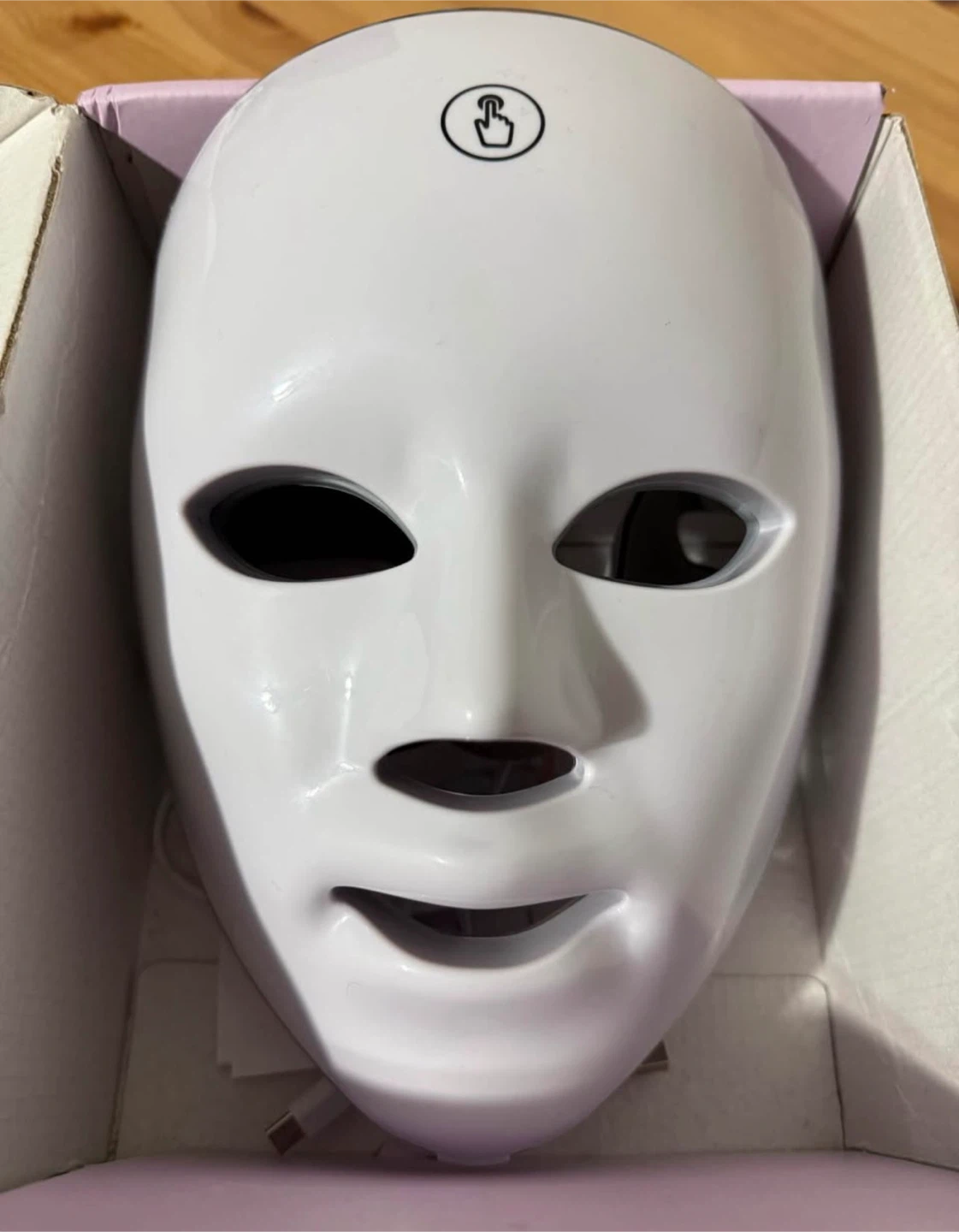 LED facial red light therapy device