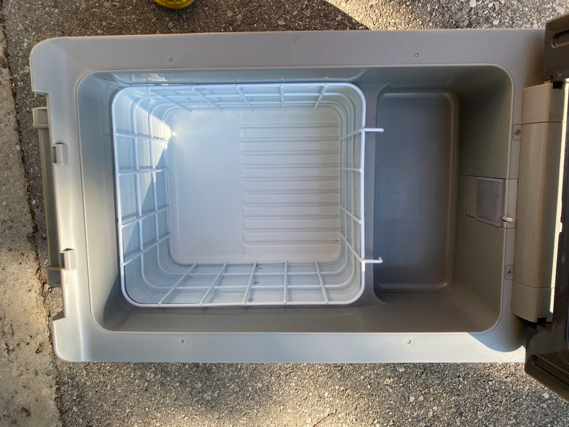 WAECO Portable Refrigerator/Freezer - photo 4