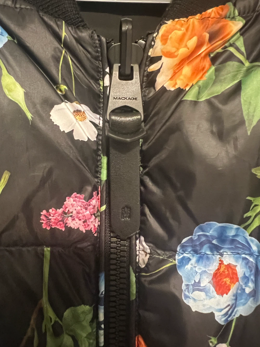 Mackage Floral Bomber Jacket size L - photo 3