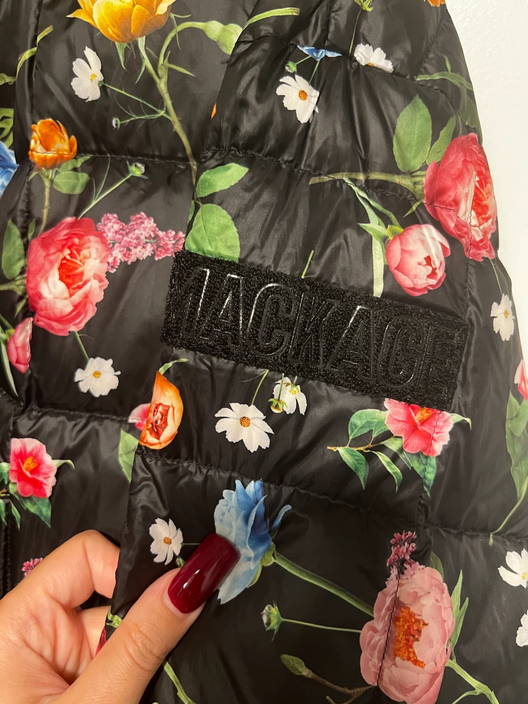 Mackage Floral Bomber Jacket size L - photo 4
