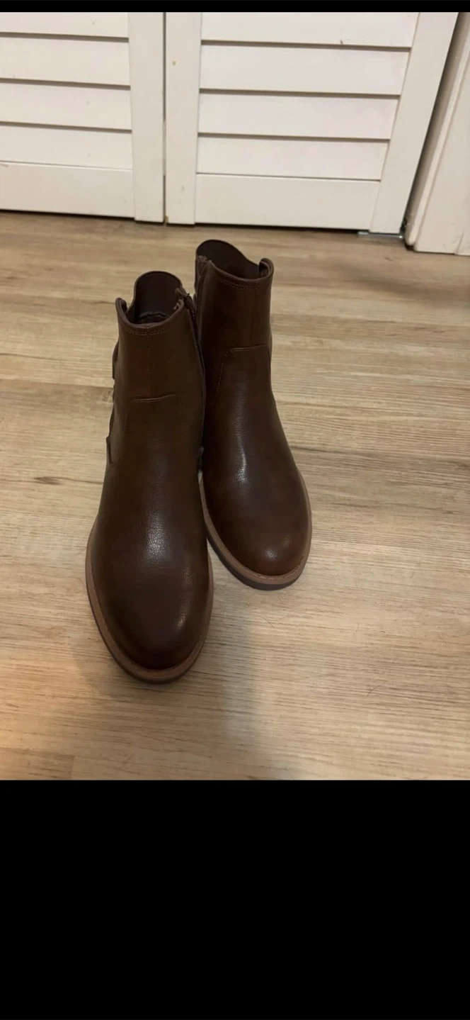 Brown booties - photo 3