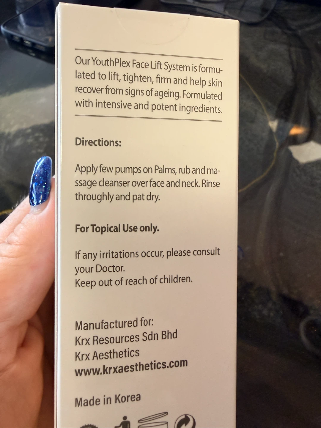 YouthPlex Face Lift Cleansing Fluid - photo 3