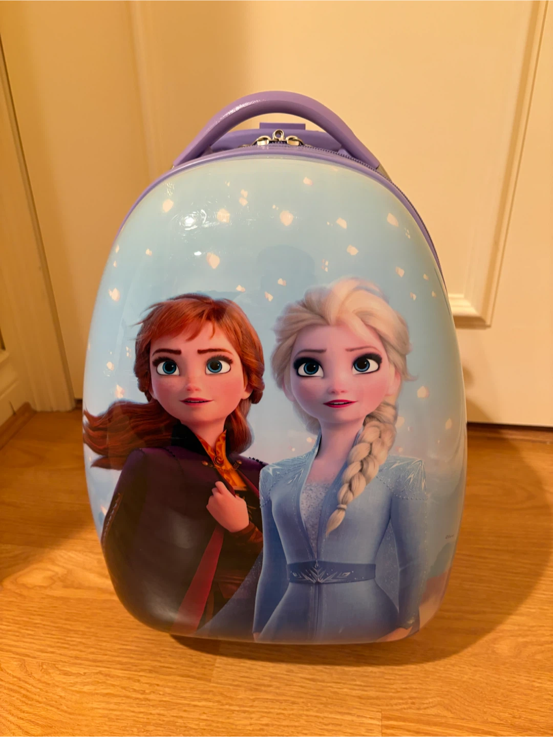 Kids suitcase