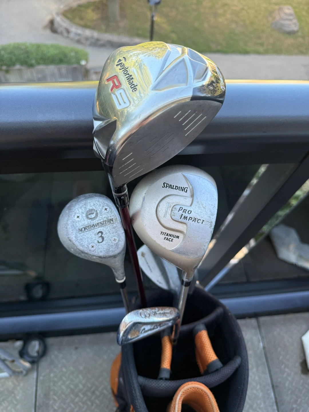Golf Club Set with Bag - TaylorMade, Spalding, Northwestern - photo 3