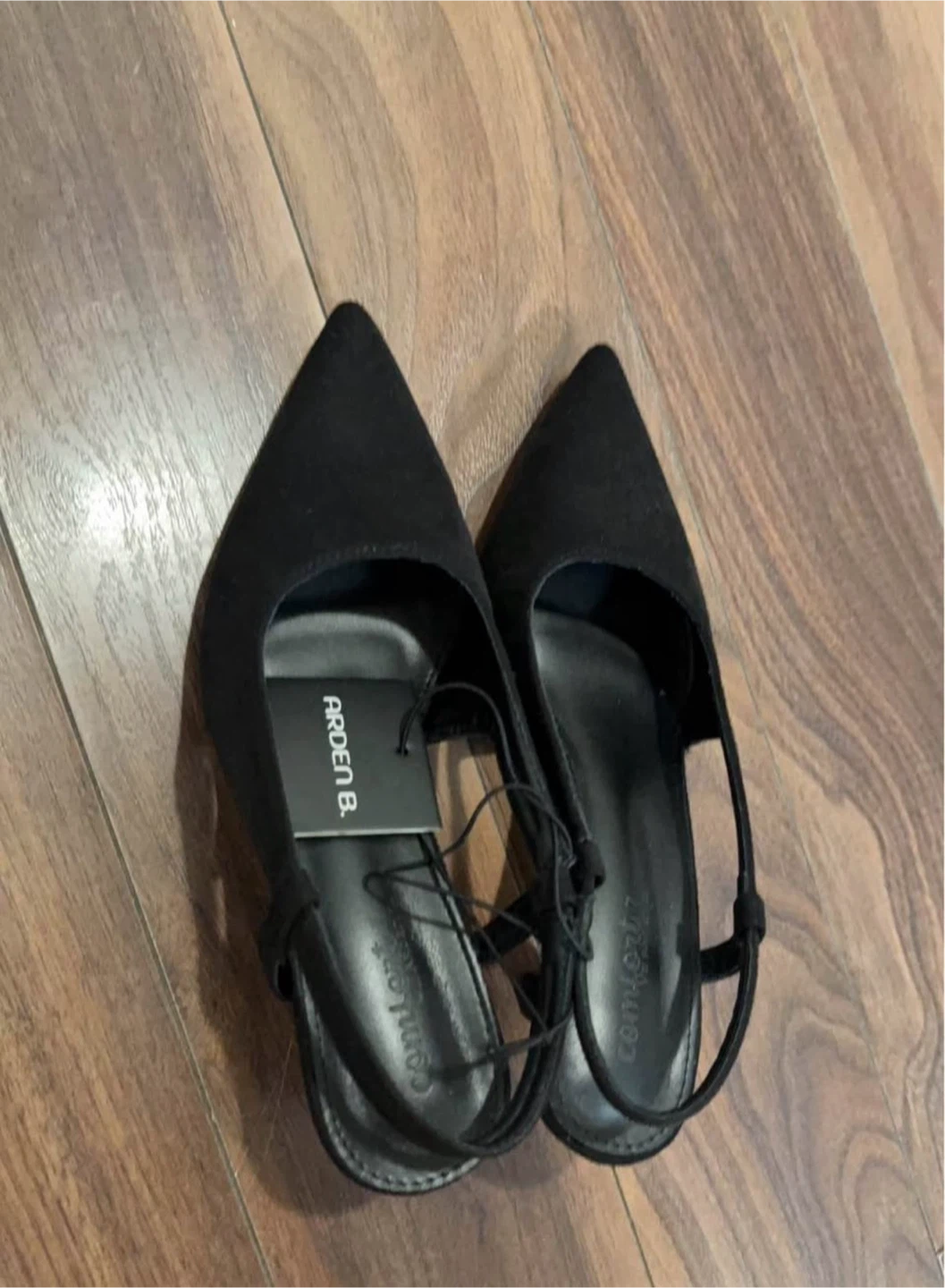 New shoes - heels - never worn - tag on them - size 7