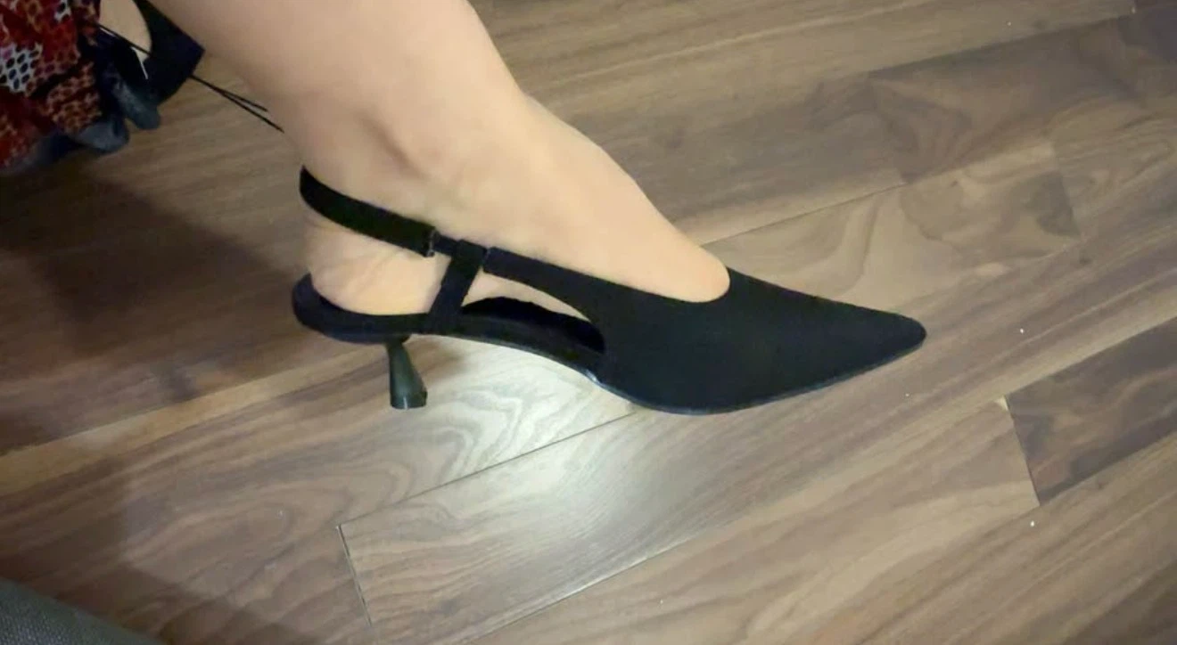 New shoes - heels - never worn - tag on them - size 7 - photo 3