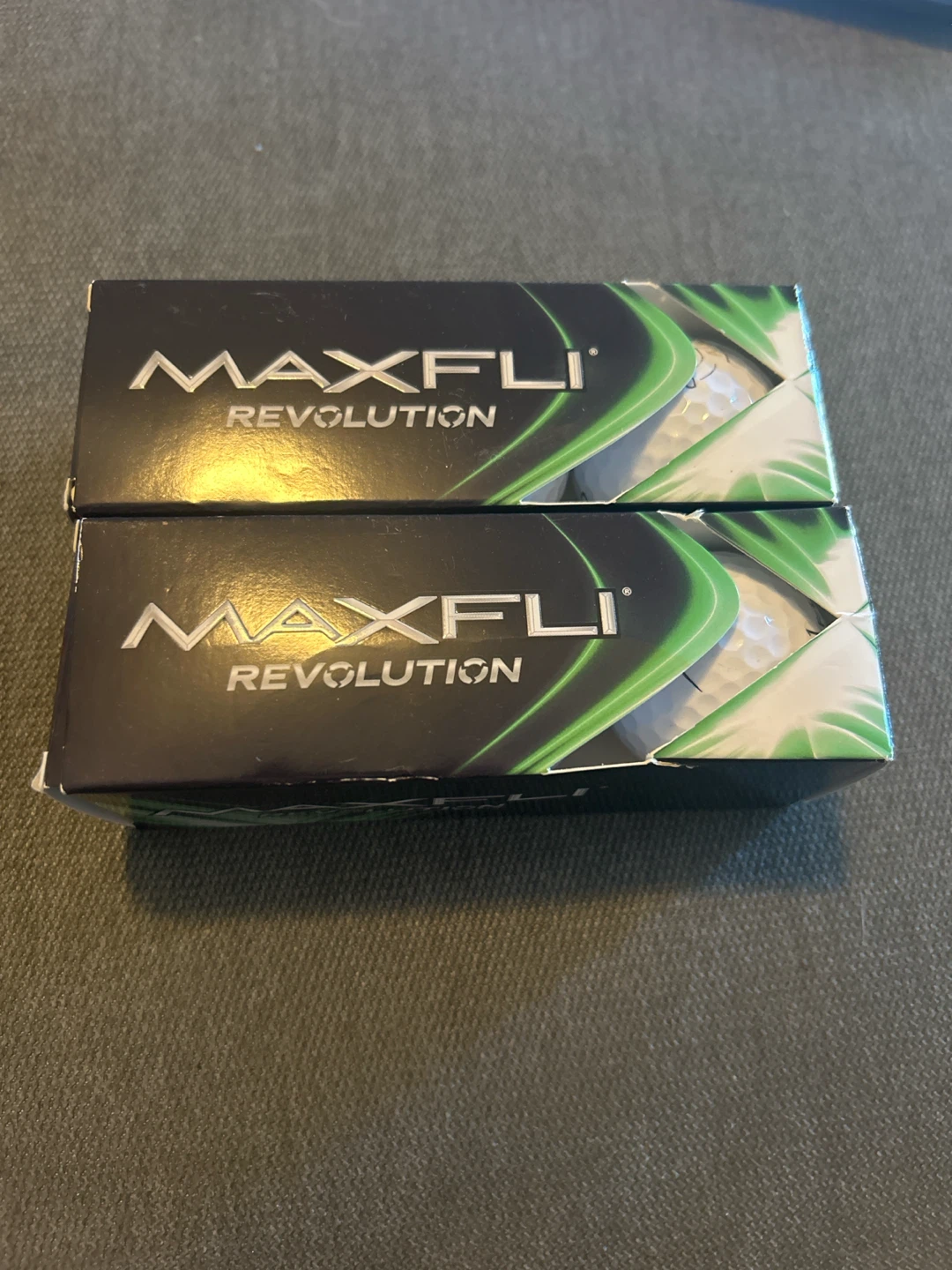 MAXFLI Revolution Golf Balls (2 sleeves)