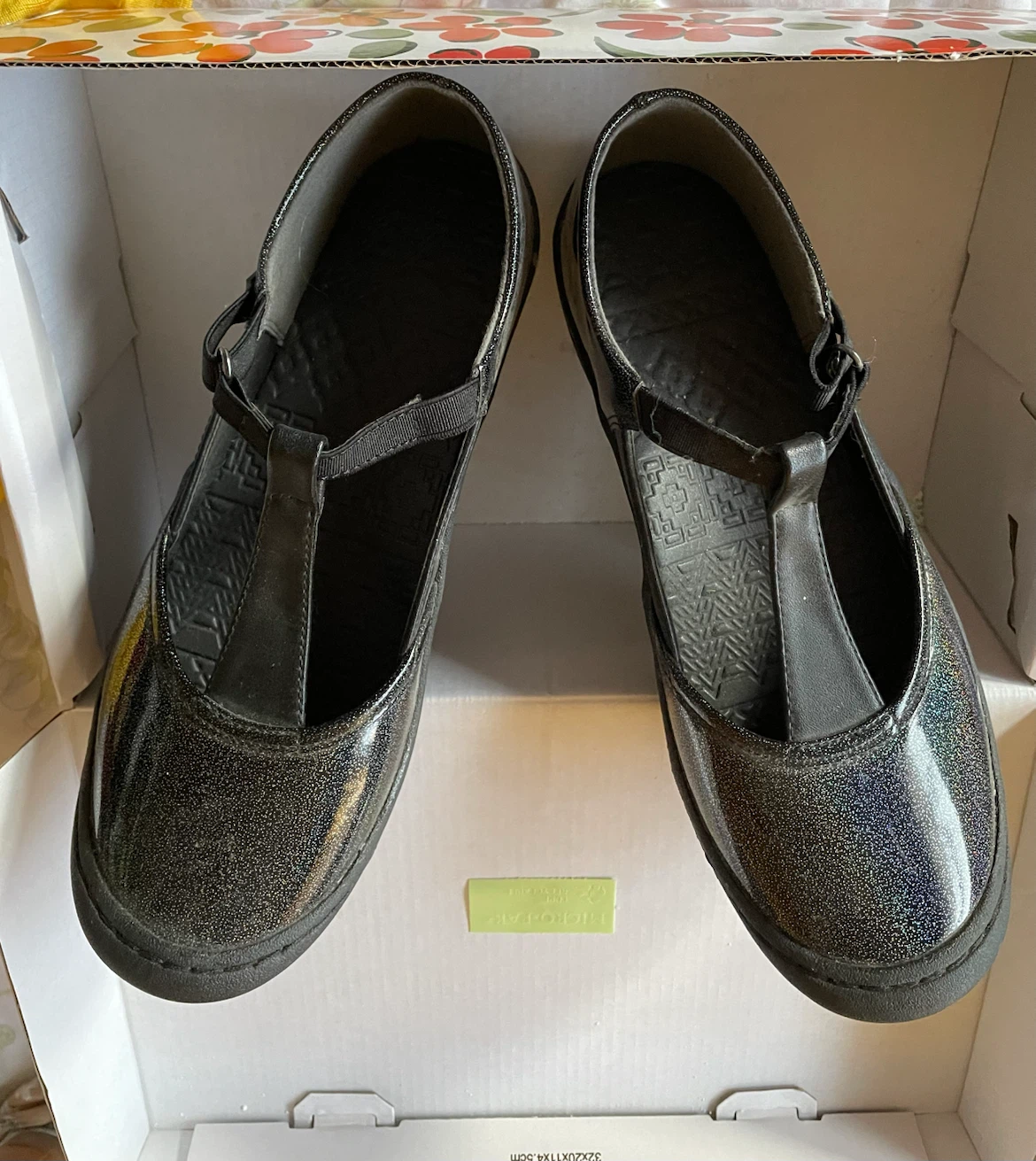 Muk Luks Black Glitter T-Strap Mary Jane Shoes Size 10