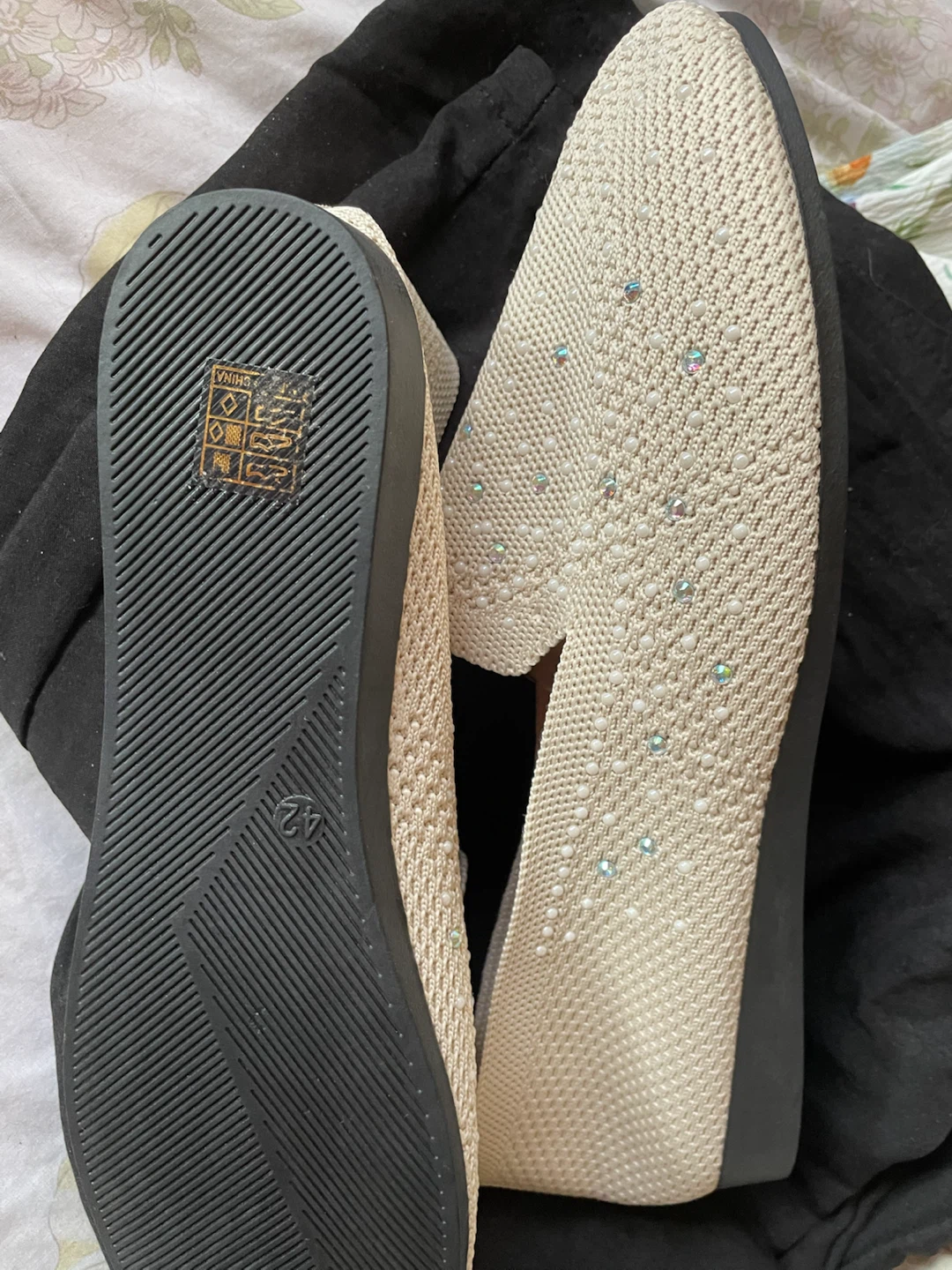 Women's Beige Embellished Knit Flats Size 42 - photo 3