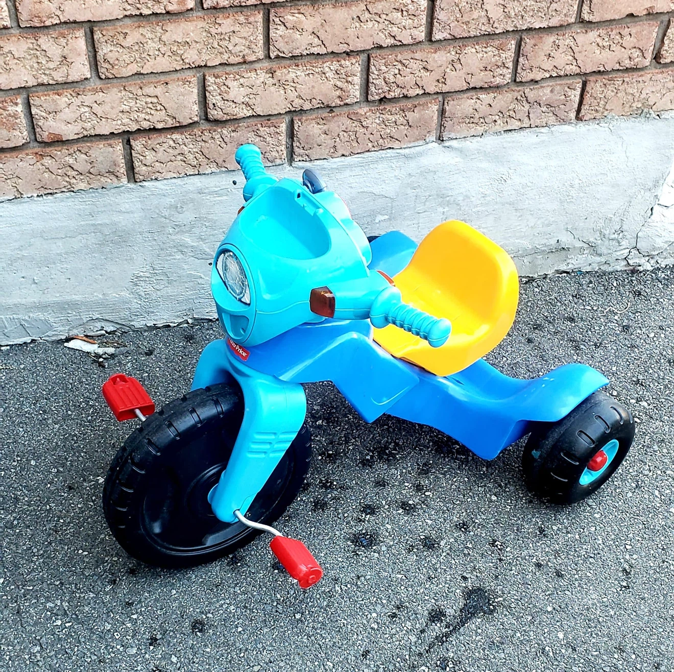 Fisher-Price Little People Tricycle
