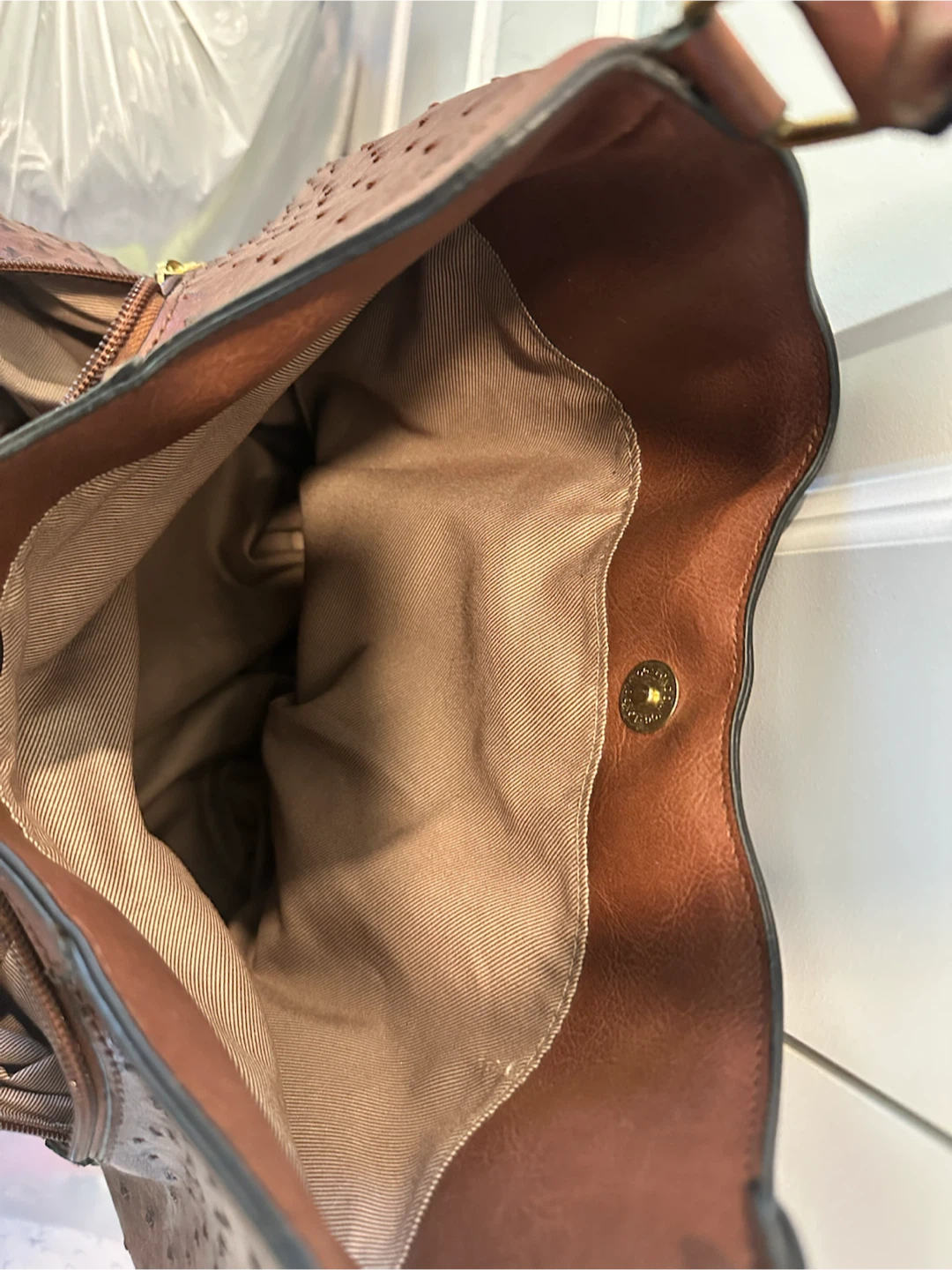 London Fog Faux Ostrich Skin Purse - photo 5