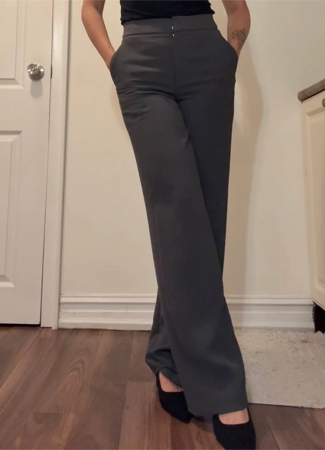 Wilfred Gray pants size 0 - photo 3
