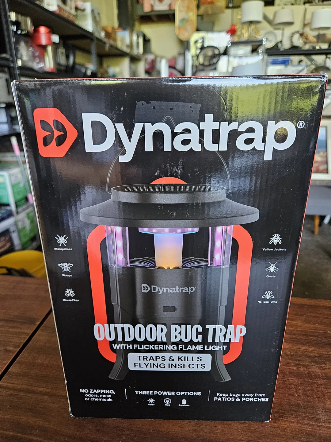 Dynatrap Outdoor Bug Trap with Flickering Flame Light