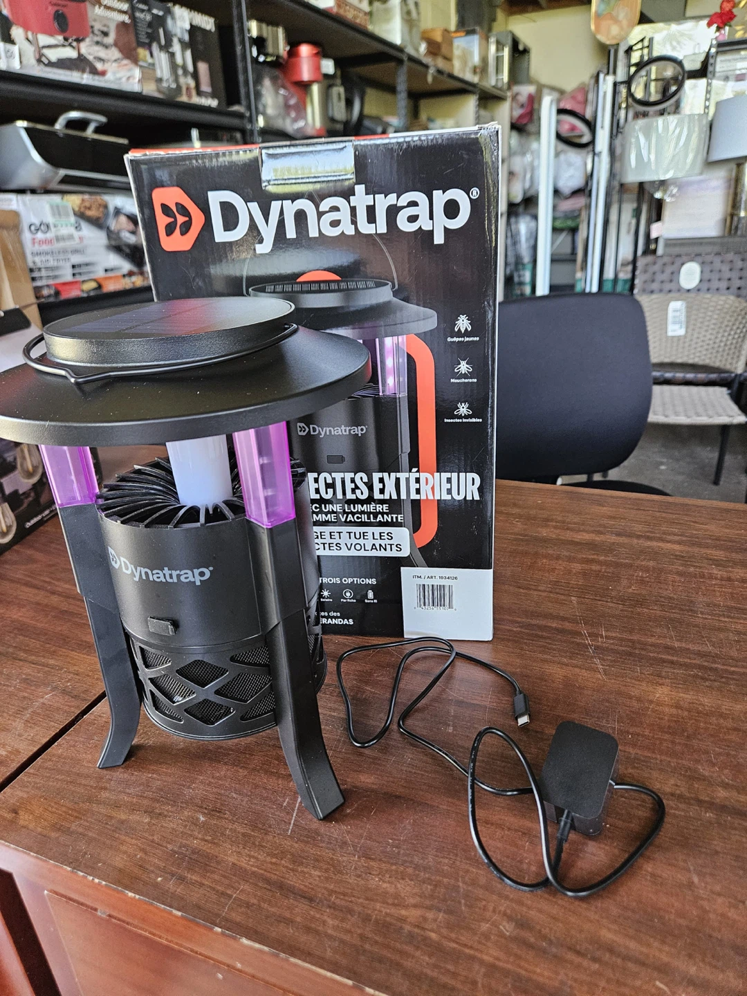 Dynatrap Outdoor Bug Trap with Flickering Flame Light - photo 3