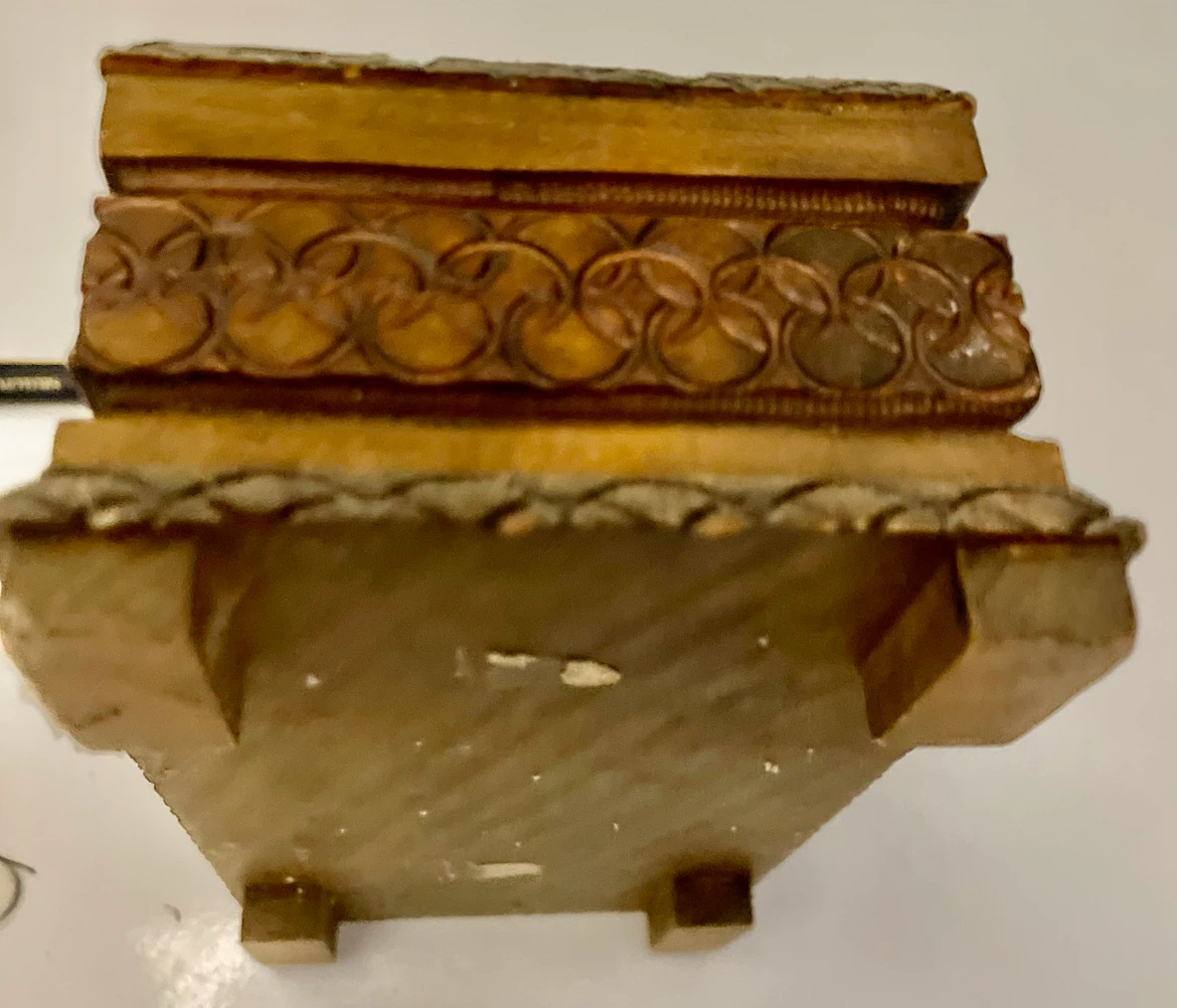 Vintage Carved Wooden Trinket Box with Pin - photo 5
