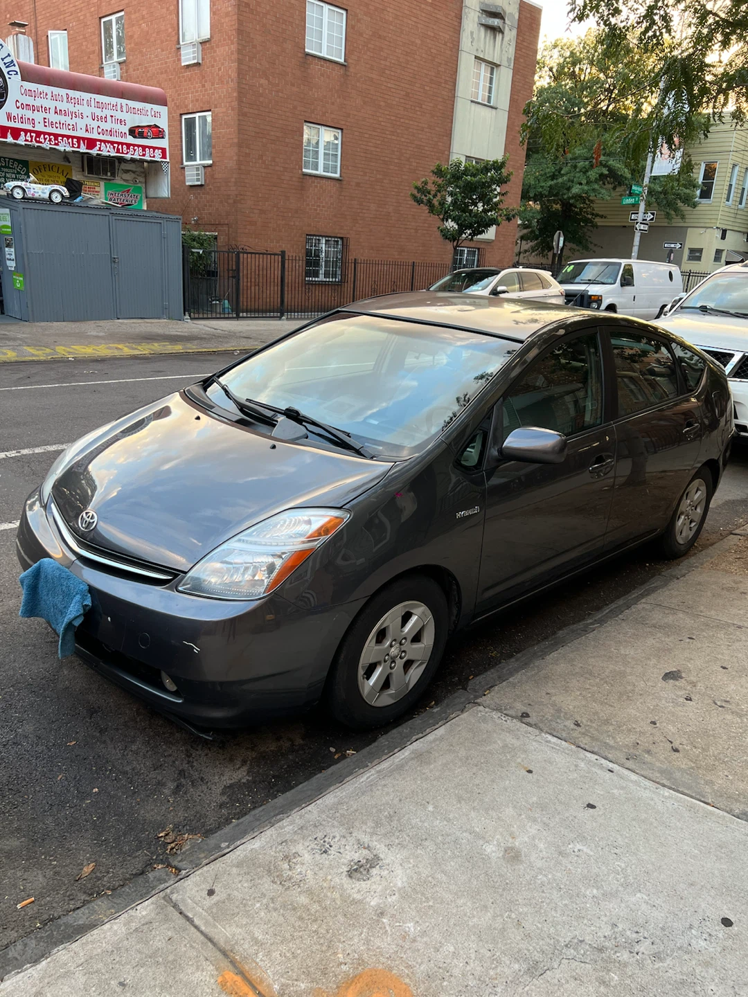 2007 Toyota Prius · Touring Hatchback 4D