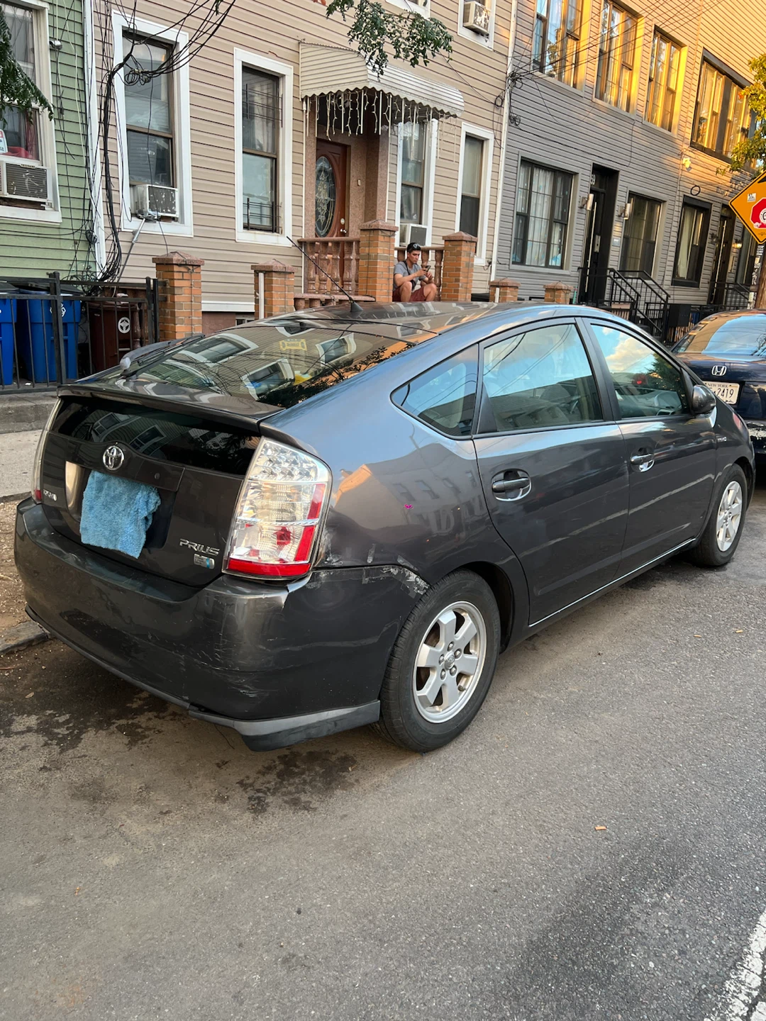 2007 Toyota Prius · Touring Hatchback 4D - photo 3