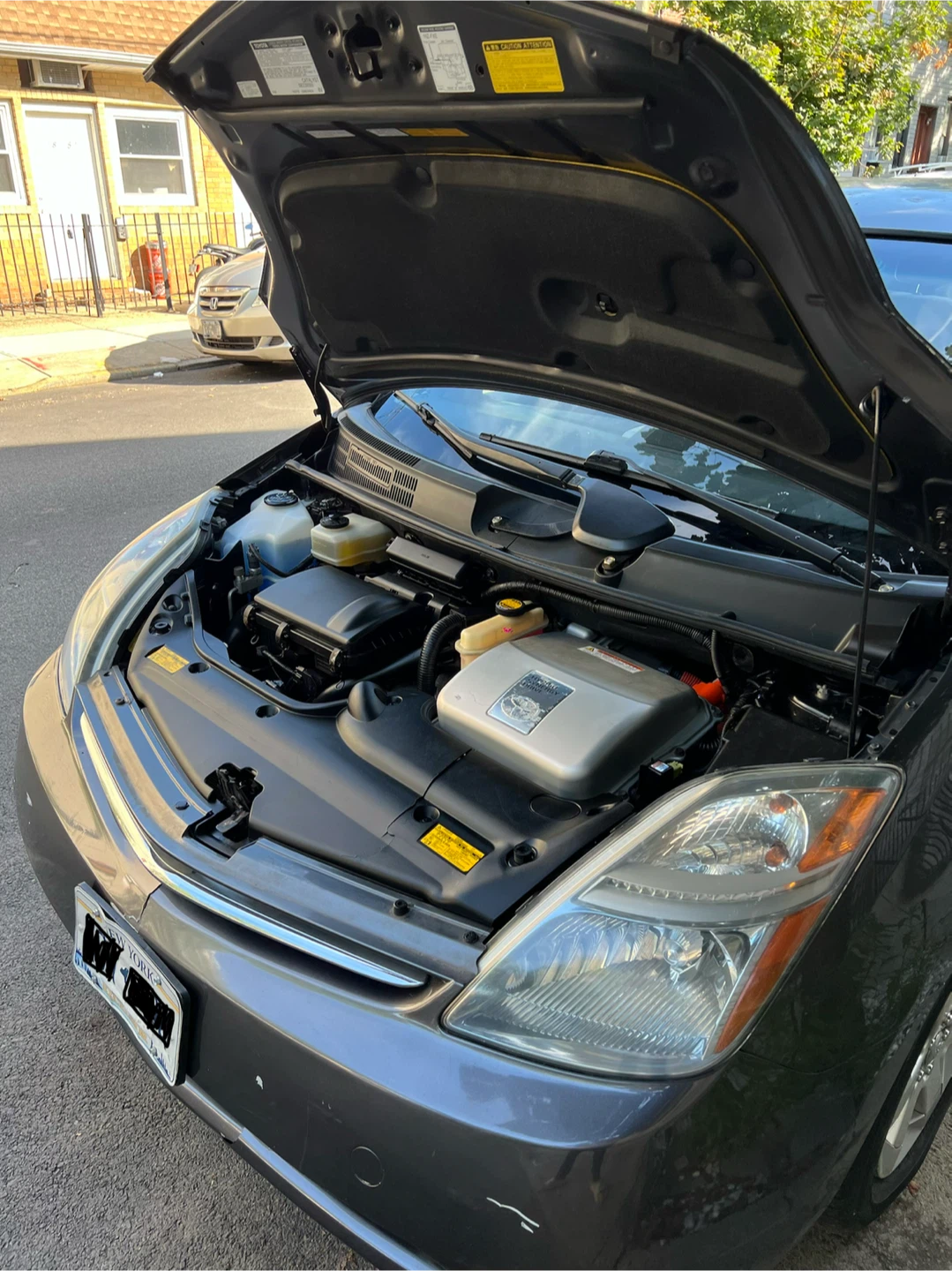2007 Toyota Prius · Touring Hatchback 4D - photo 5