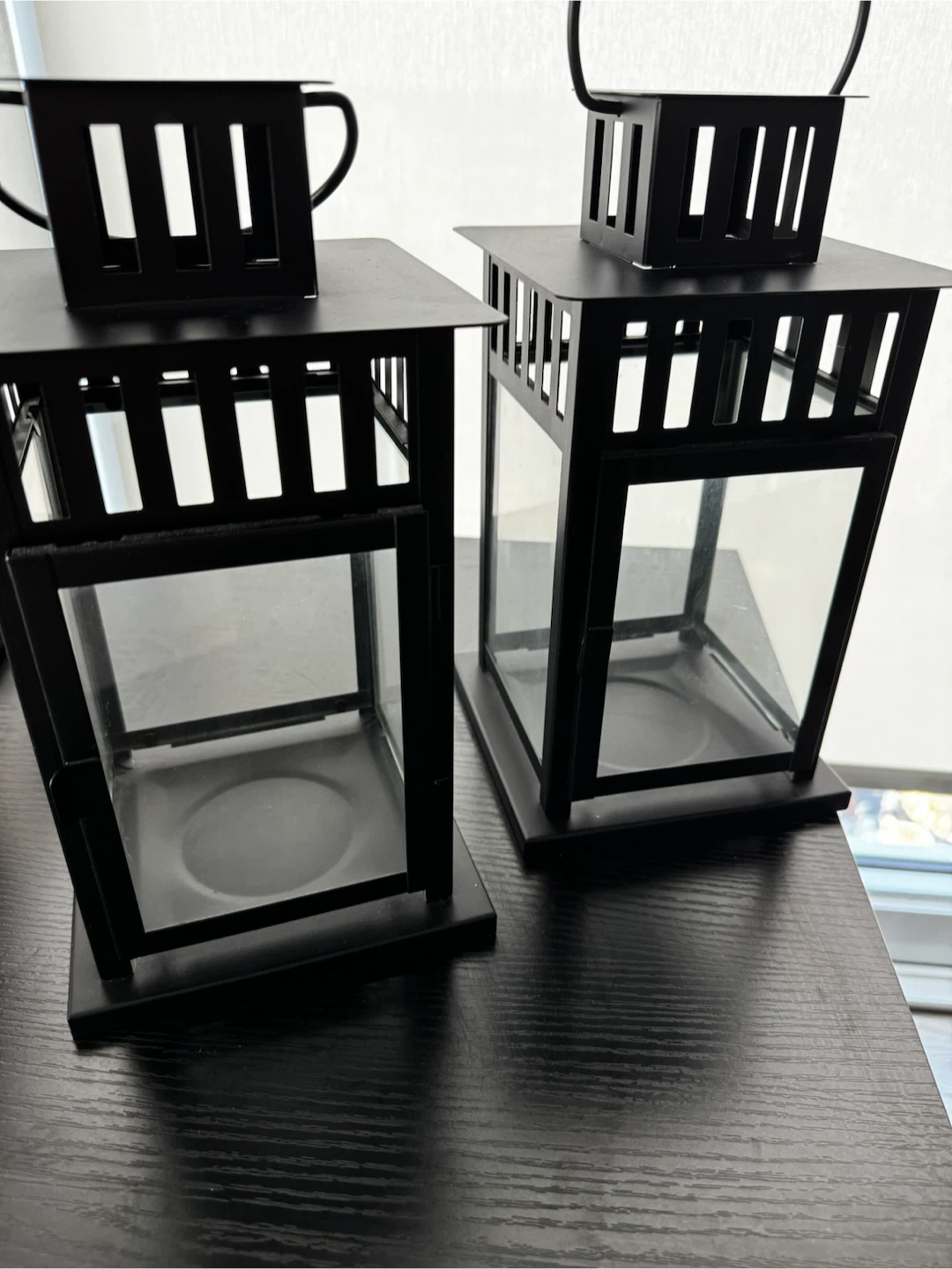 Black Metal Lanterns (Set of 2)