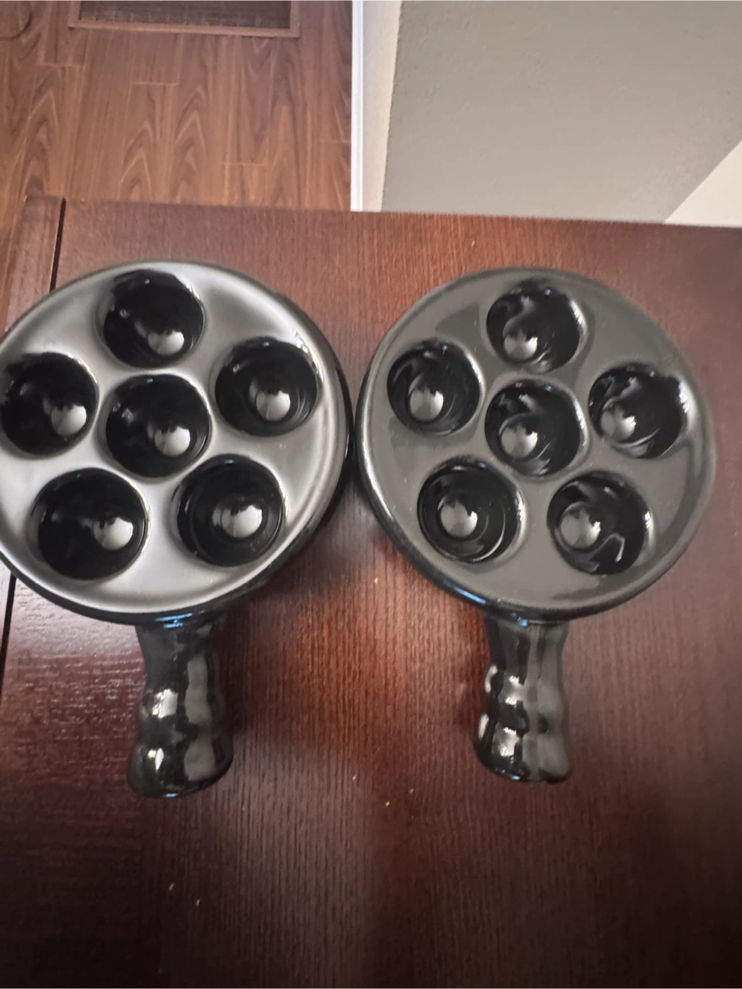 Set of  8 Black Escargot Pans