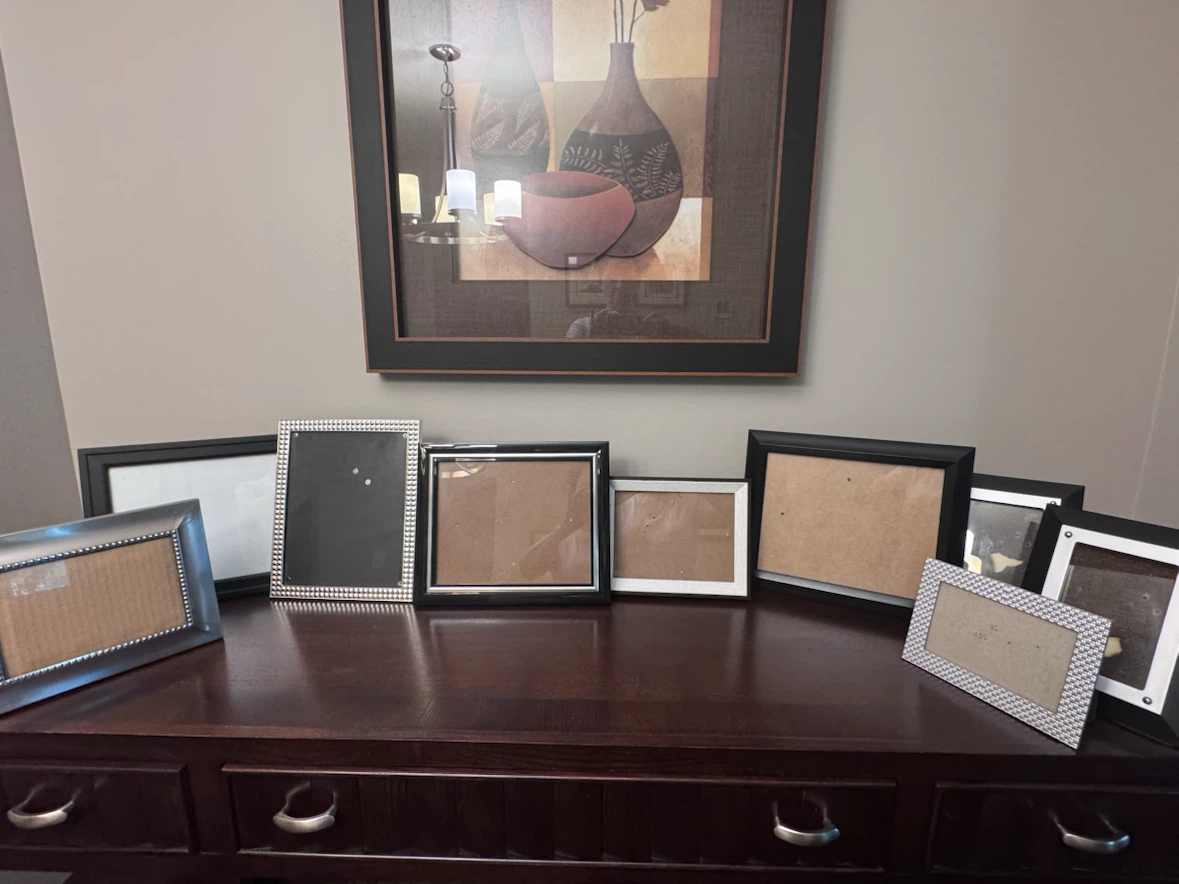 Assorted Picture Frames