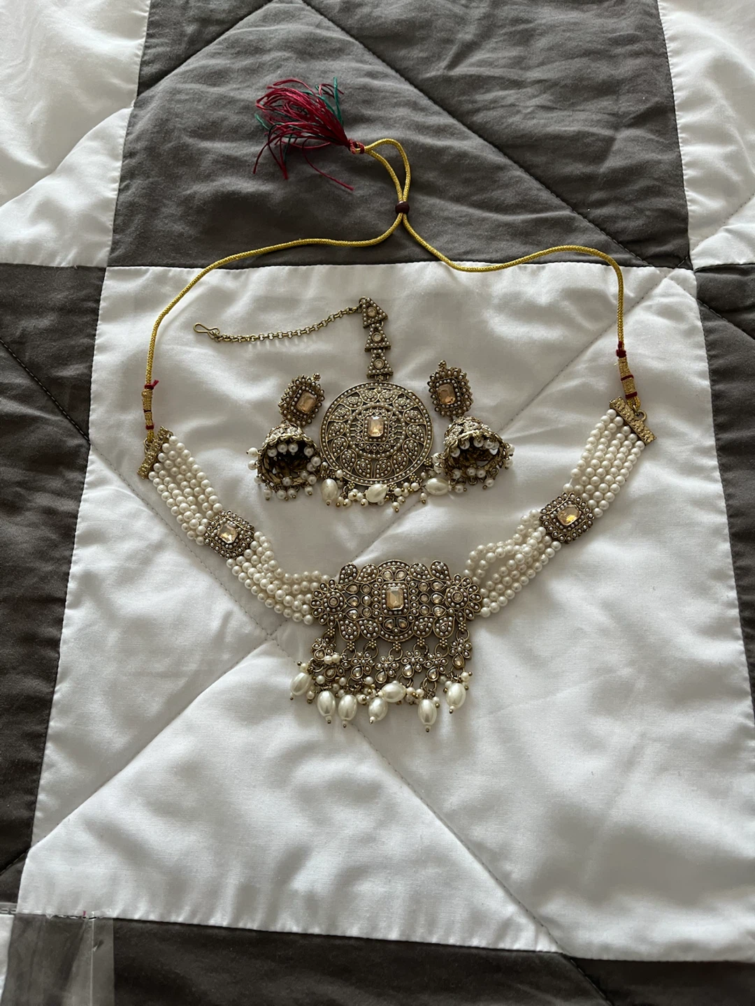 Indian Jewellery Set - Necklace, Earrings & Tikka - photo 4