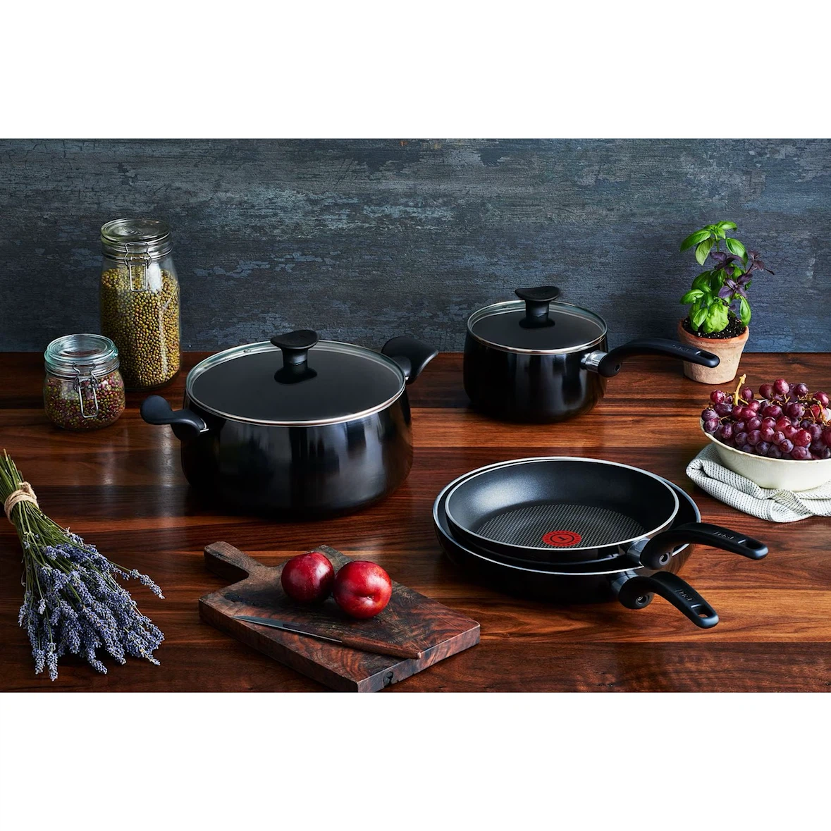 Brand new in box T-fal expert 10 piece aluminum cookware set - photo 3