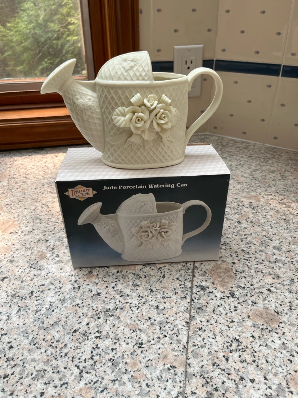 The Treasury of Gifts Jade Porcelain Watering Can - photo 3