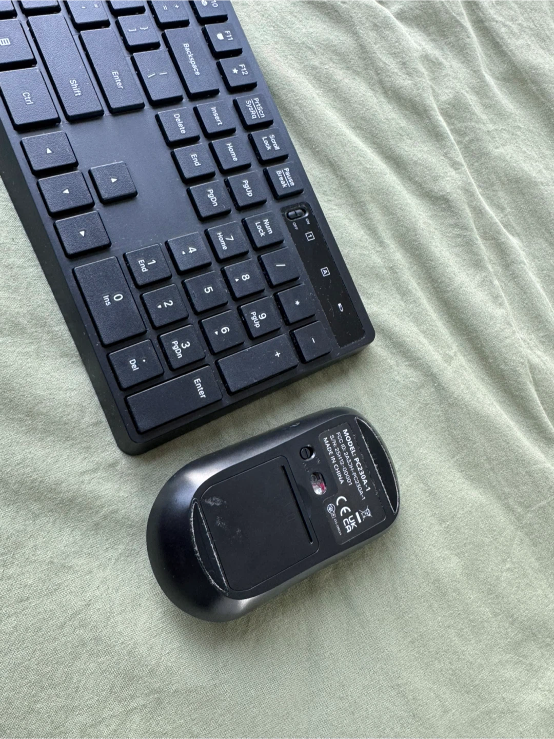 Wireless Keyboard and Mouse - photo 4