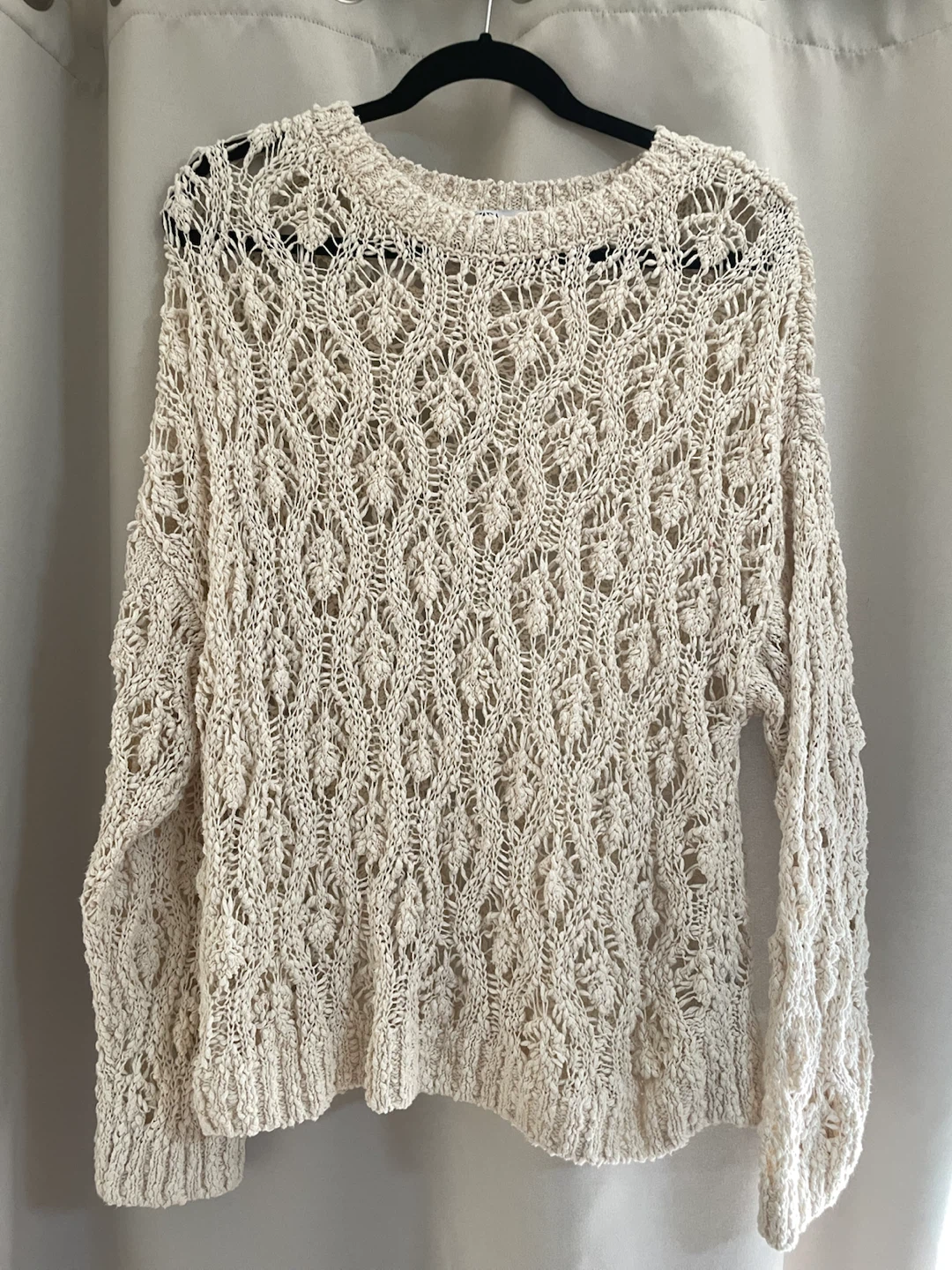 Oversized ZARA Cream Knit Sweater