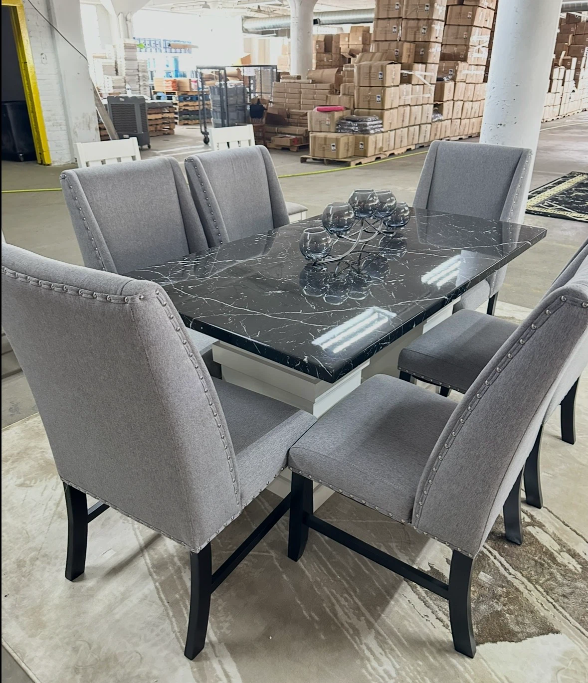 Marble table and 6 chairs - photo 2