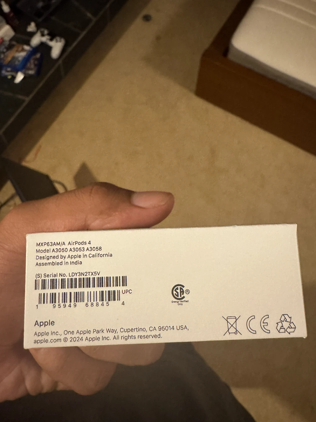 Apple AirPods 4 Wireless Earbuds - photo 2