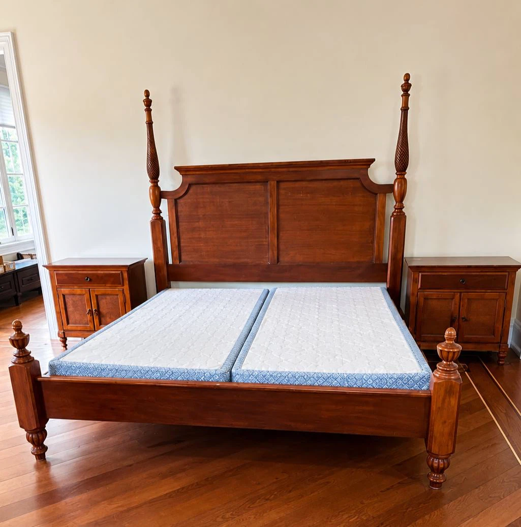 Wooden Four Poster Bed Frame with Nightstands and Dressers