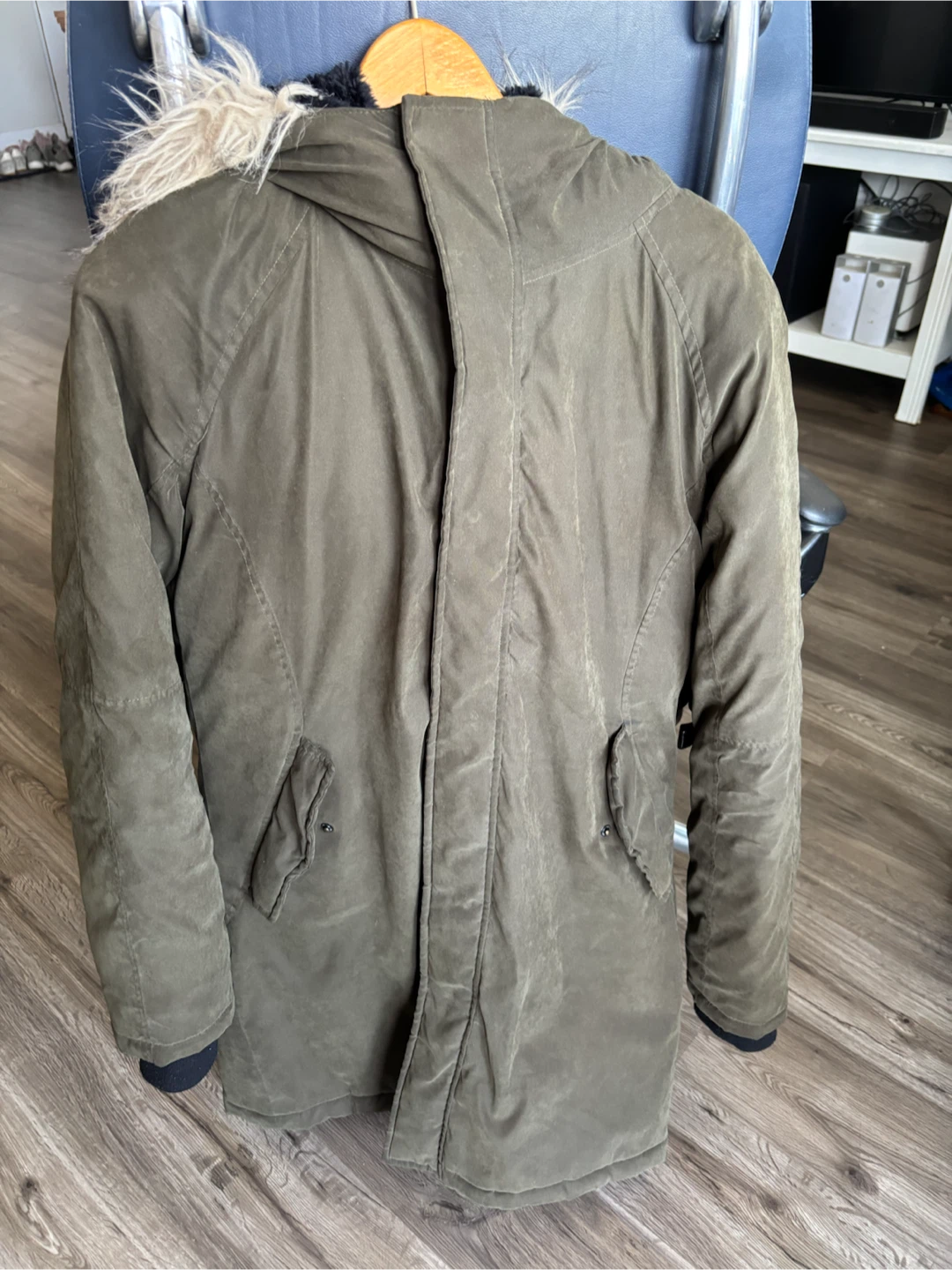 Women’s Winter Jacket – Light Green – Size S